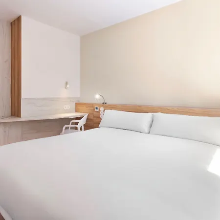 Hotel Lisboa 3*